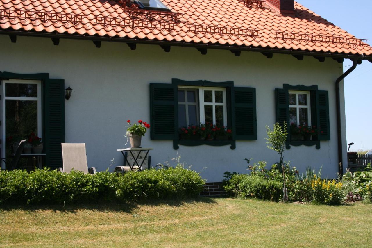 Zielone Okiennice Miłki Exteriör bild